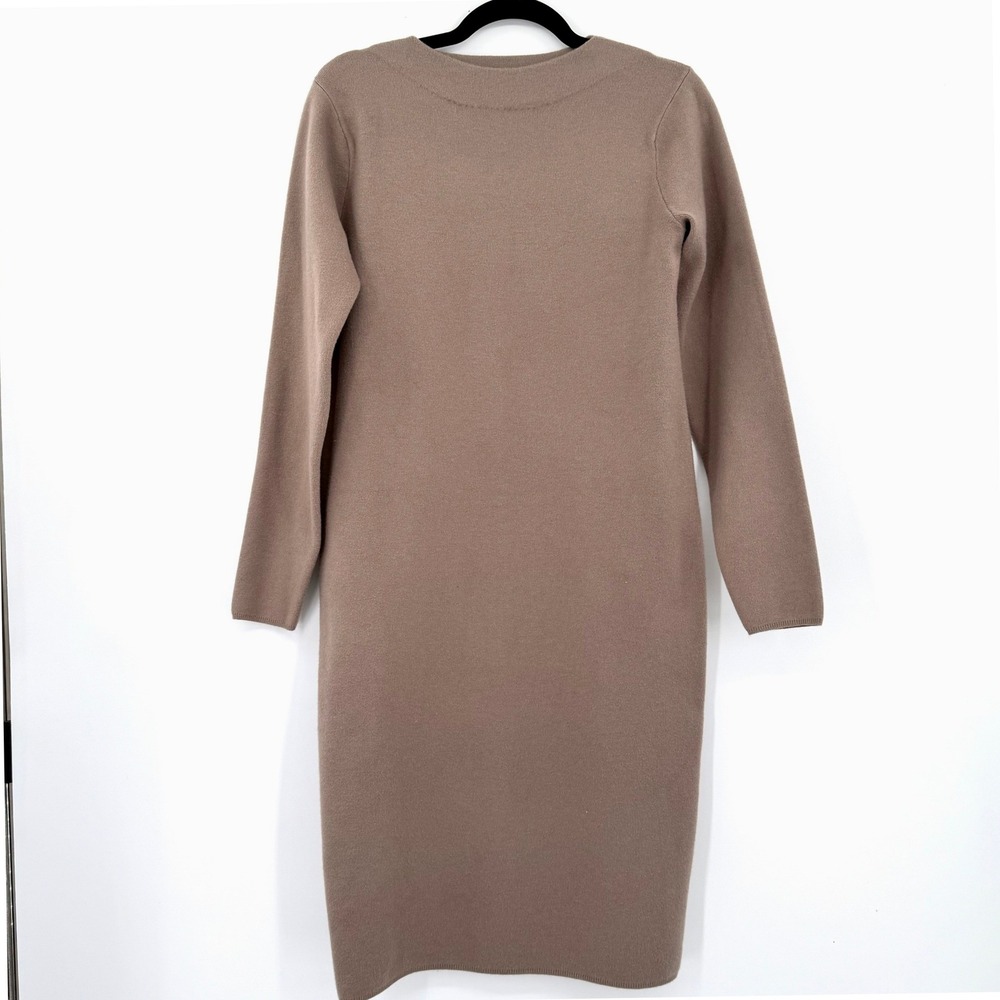 Uniqlo Beige Light Brown Knit Long Sleeve Midi Sweater Dress Womens XXS Cozy